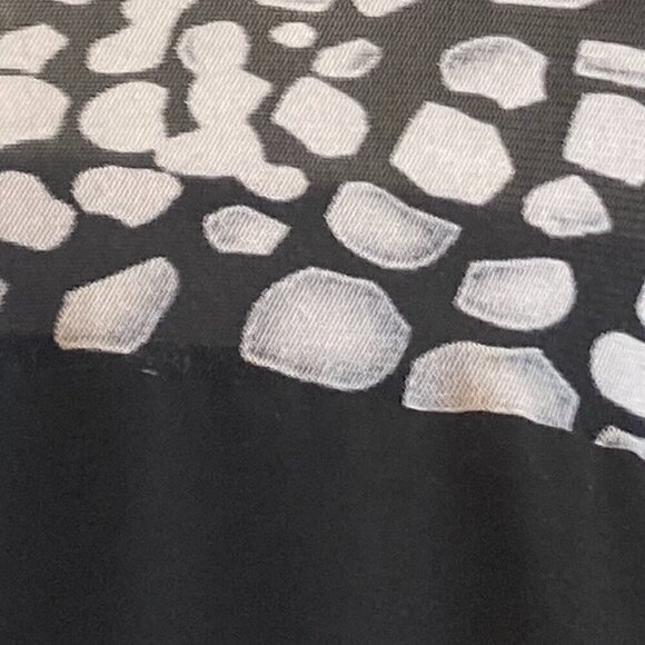 Forever SZ L Black mesh abstract print mock turtleneck long sleeve top classic - Picture 6 of 7